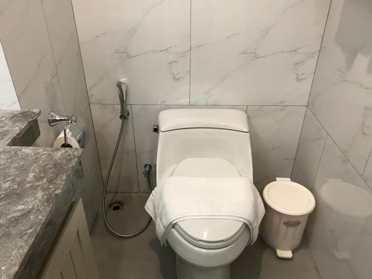 Aparthotel Baan Neeracha Bangkok